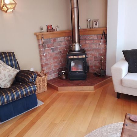Bed and Breakfast Birds Eyes Te Awanga Exterior foto