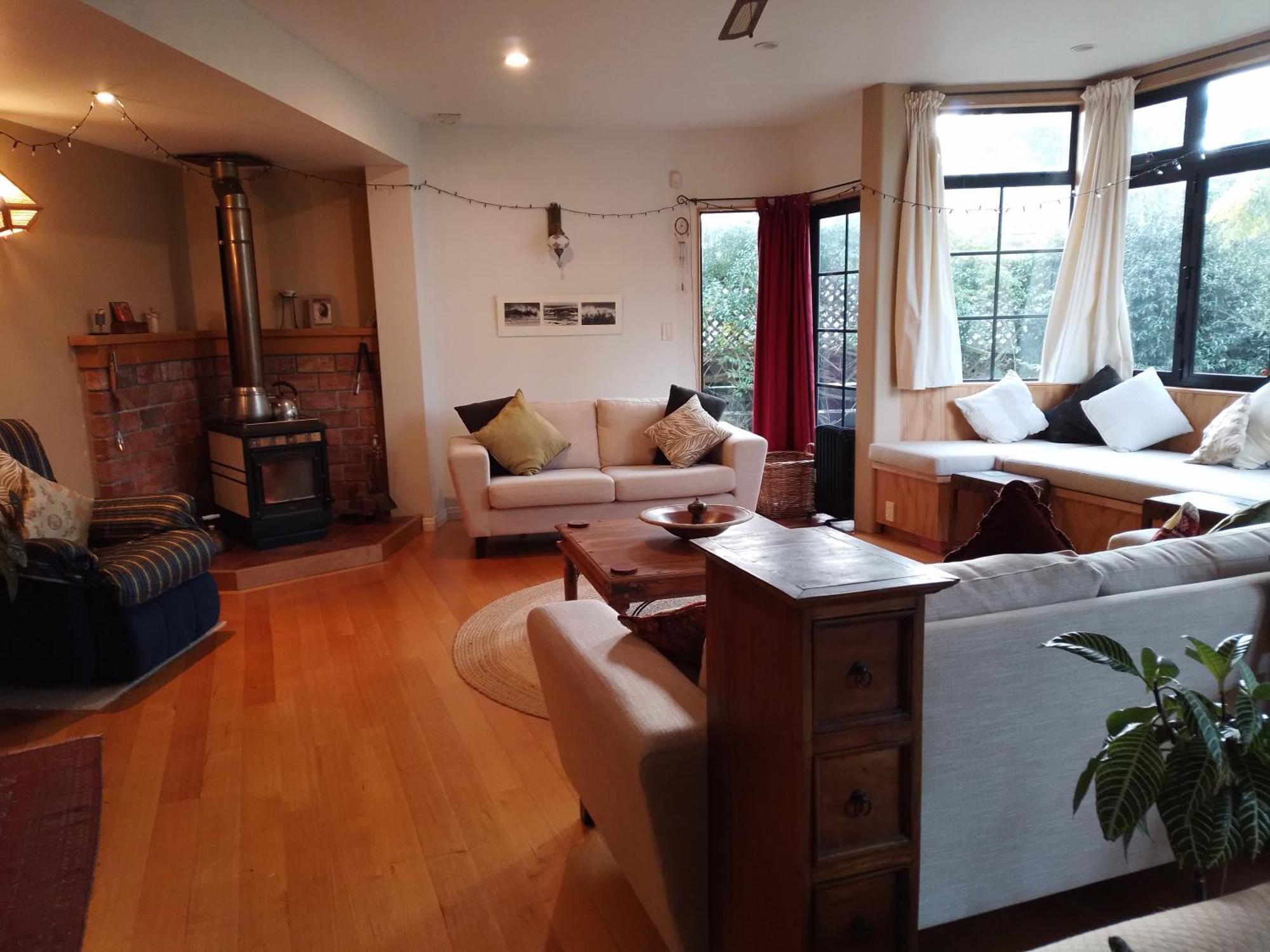 Bed and Breakfast Birds Eyes Te Awanga Exterior foto